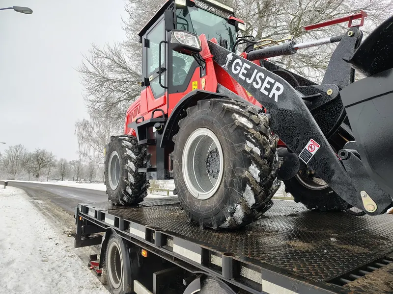 Gejser L20 lastad på ett transportflak